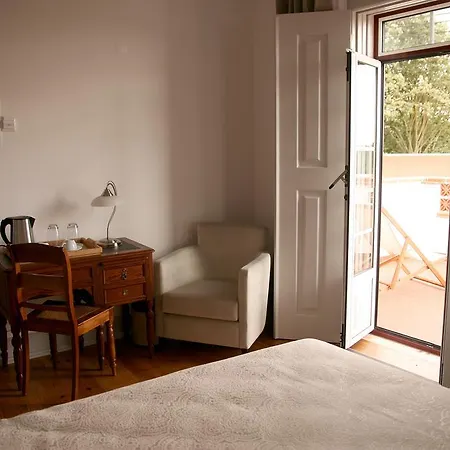 Quinta Alves De Matos *