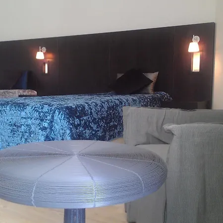 Quinta Alves De Matos *