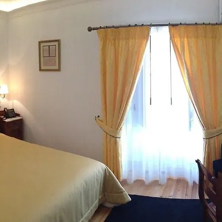 Quinta Alves De Matos Farm stay Souto da Carpalhosa
