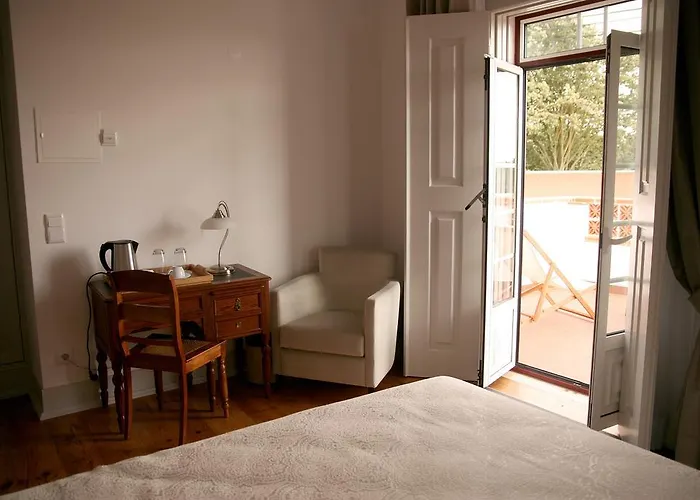 Quinta Alves De Matos *